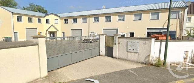 Appartement F2 à vendre - 2 pièces - 39.45 m2 - VARENNES JARCY - 91 - ILE-DE-FRANCE - Century 21 Immotek